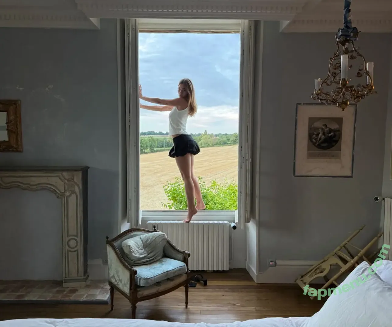 Anna Malyg0n nude photo #0027 (mmollyyy.ann)