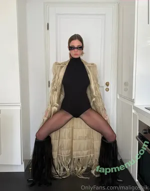 Anna Malyg0n / mmollyyy.ann nude photo #0076