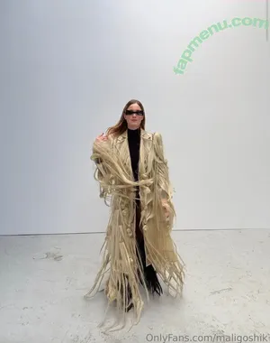 Anna Malyg0n / mmollyyy.ann nude photo #0083