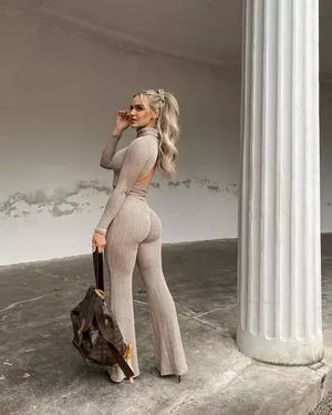 Anna Nyström / annanystrom / annanystromof nude photo #0014