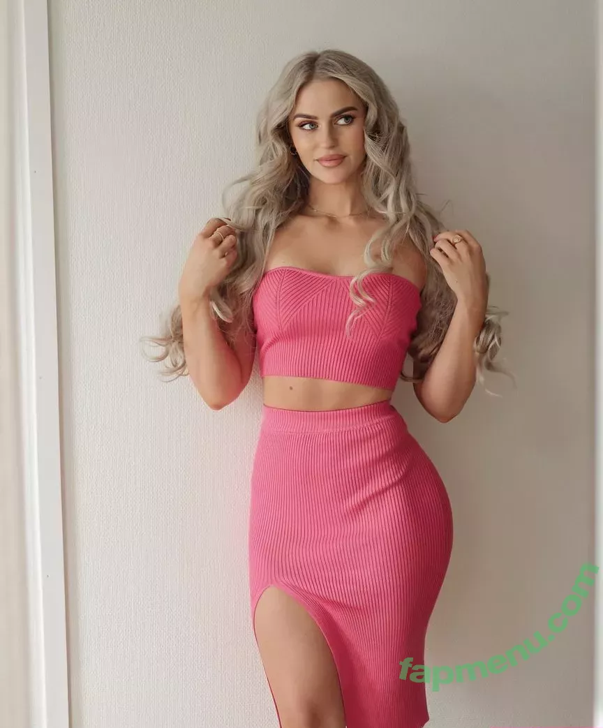 Anna Nyström nude photo #0016 (annanystrom / annanystromof)