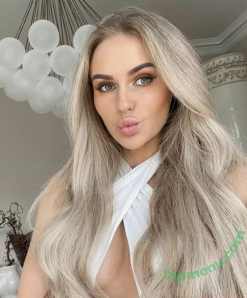 Anna Nyström nude photo #0077 (annanystrom / annanystromof)