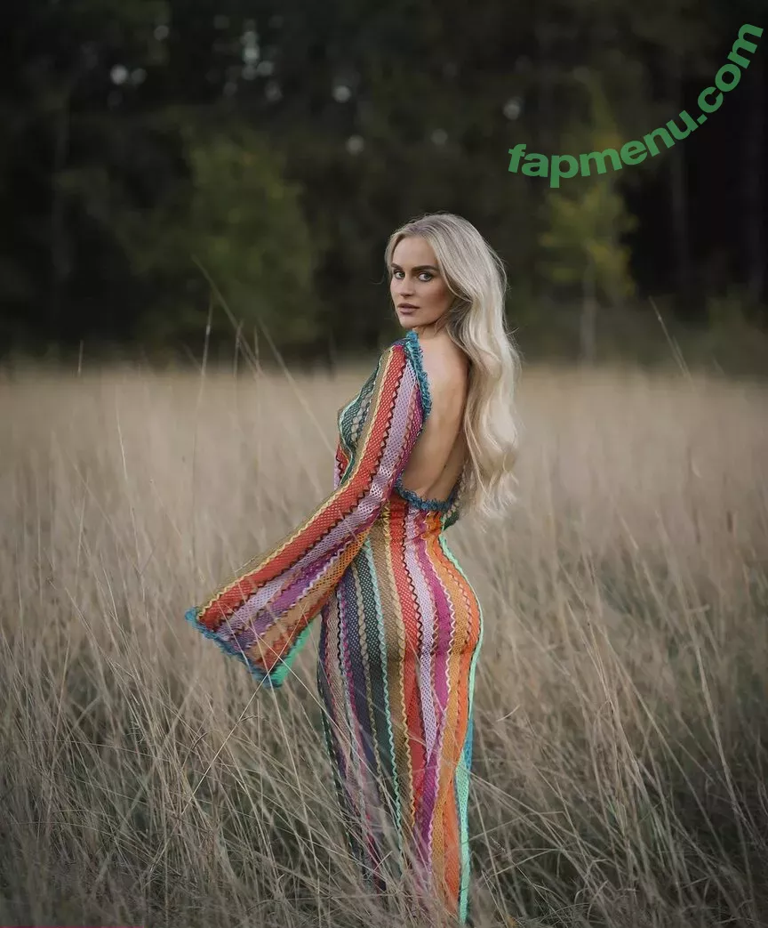 Anna Nyström nude photo #0118 (annanystrom / annanystromof)