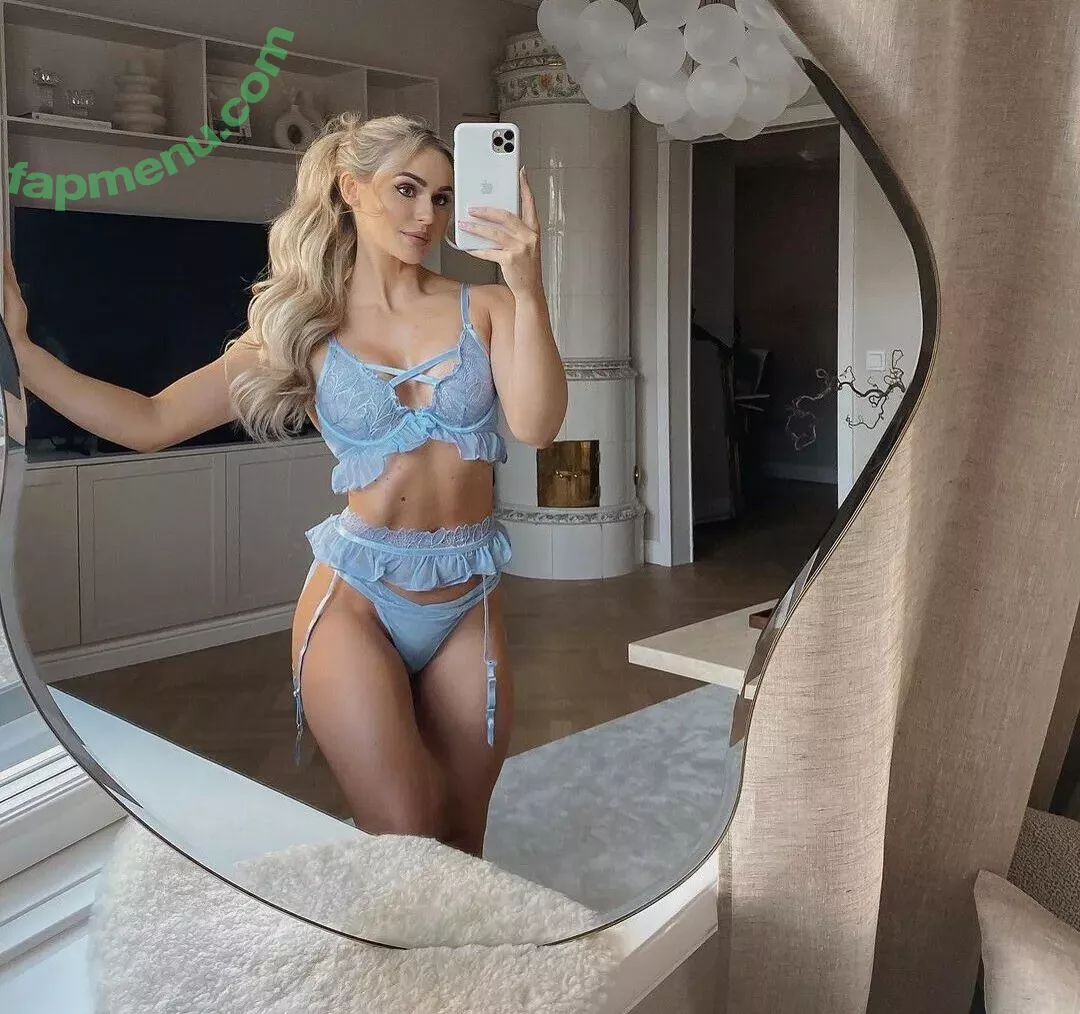 Anna Nyström nude photo #0130 (annanystrom / annanystromof)