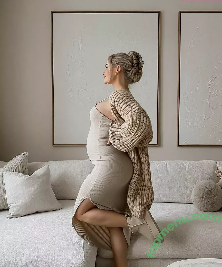 Anna Nyström nude photo #0200 (annanystrom / annanystromof)