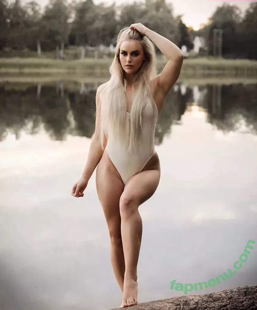 Anna Nyström nude photo #0284 (annanystrom / annanystromof)