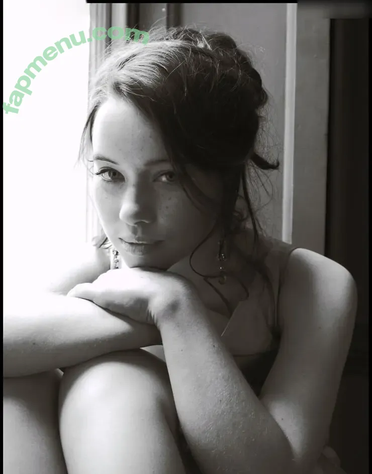 Anna Popplewell nude photo #0010 (_annapopplewell_)