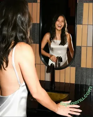 Anna Sawai / annasawai nude photo #0550