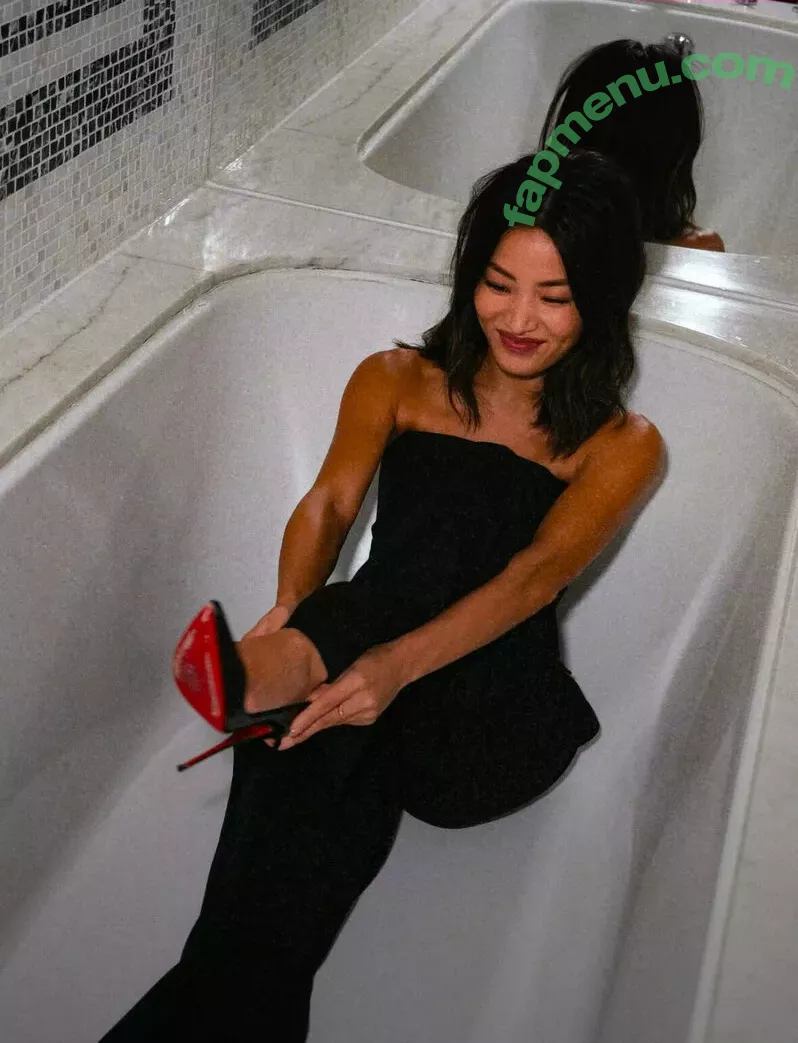Anna Sawai nude photo #0349 (annasawai)