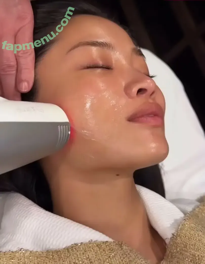 Anna Sawai nude photo #0378 (annasawai)