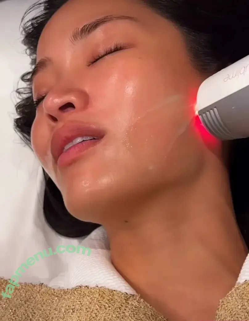 Anna Sawai nude photo #0379 (annasawai)