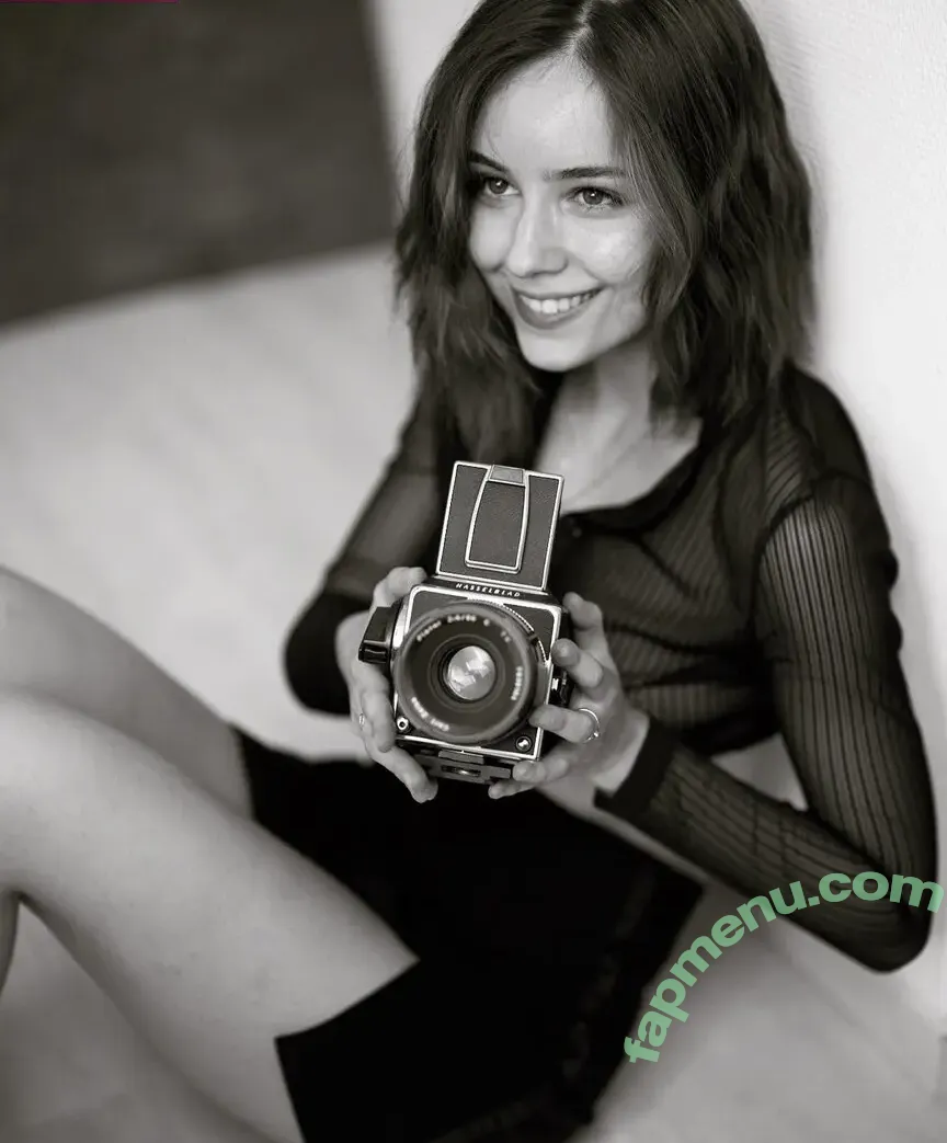 Anna_scientist nude photo #0052 (simplylollygaggin)