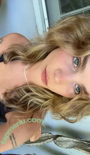 Anna Shumate / Annabananaxdddd / annashumate / annashumatee nude photo #0361