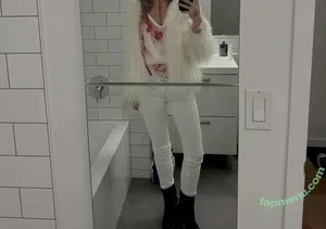 Anna Shumate / Annabananaxdddd / annashumate / annashumatee nude photo #0421