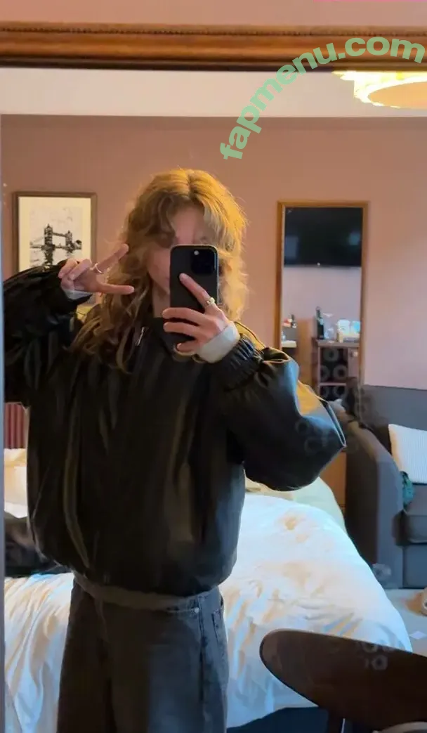 Anna Shumate nude photo #0454 (Annabananaxdddd / anna_shumate / annashumate / annashumatee)