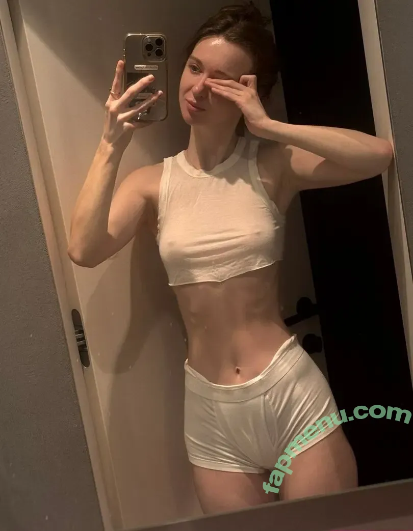 Anna Tsaralunga nude photo #0095 (tsara.lunga / tsara_lunga)