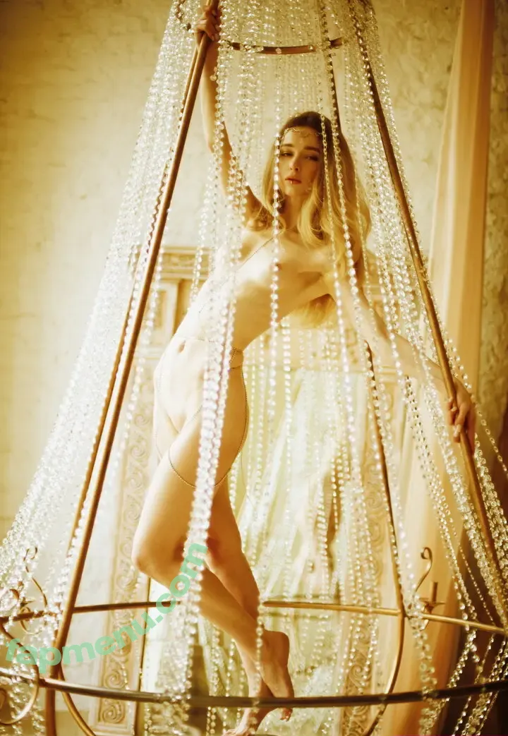 Anna Tsaralunga nude photo #0106 (tsara.lunga / tsara_lunga)