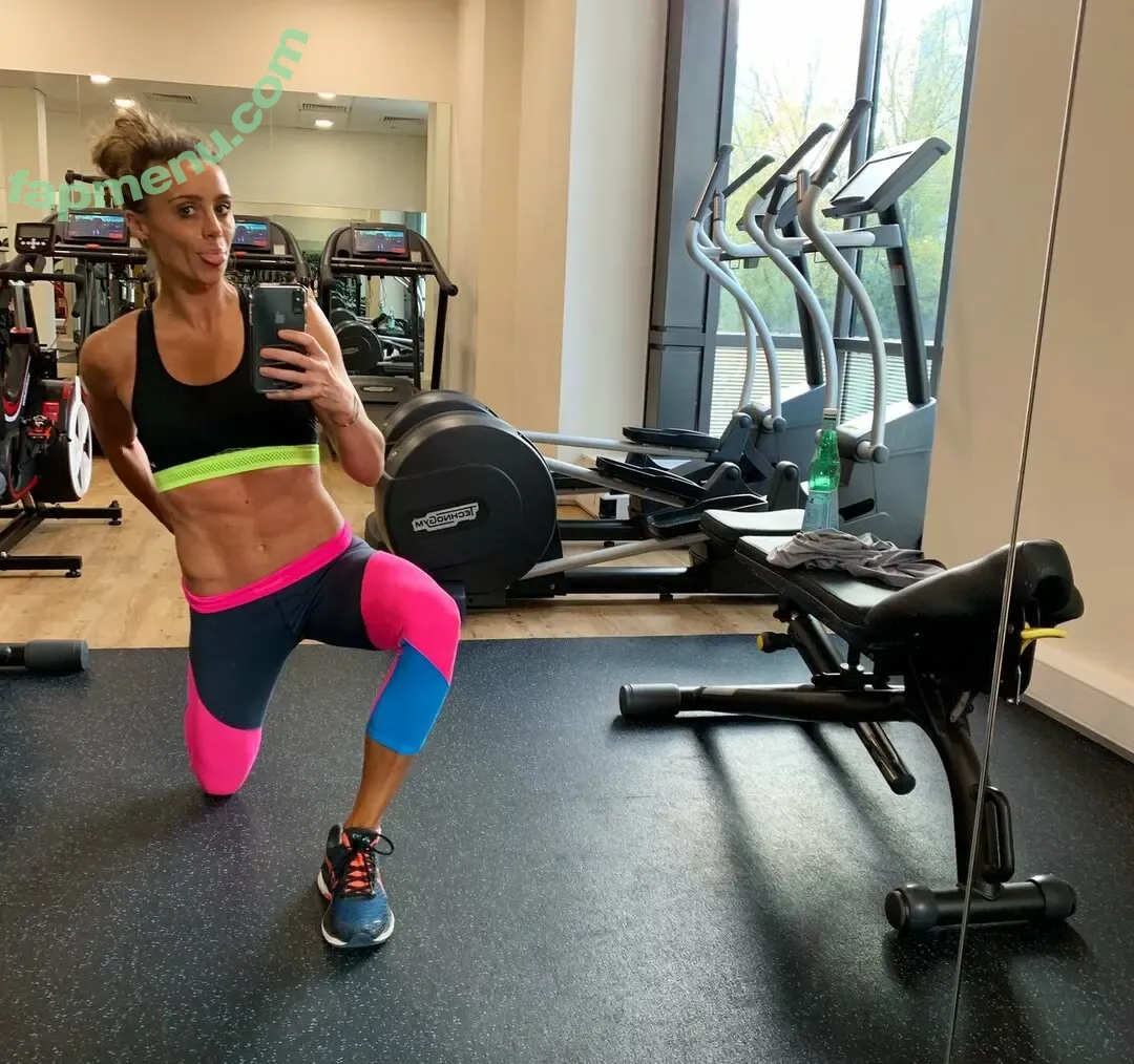 Anna Woolhouse nude photo #0032 (woolyanna1)