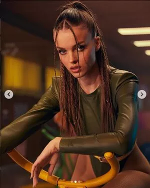 Anna Zak / annazak12 nude photo #0435