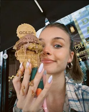 Anna Zak / annazak12 nude photo #0546