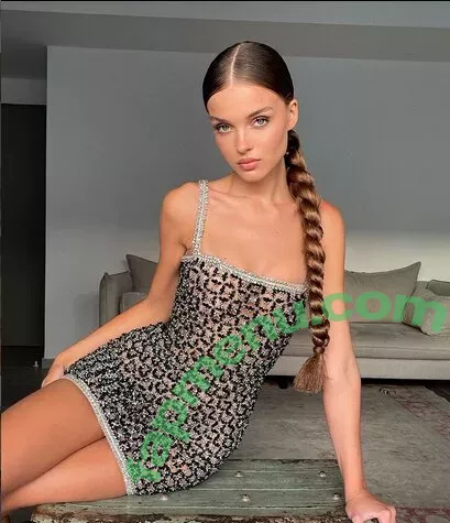 Anna Zak nude photo #0376 (annazak12)