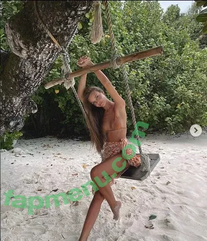 Anna Zak nude photo #0395 (annazak12)