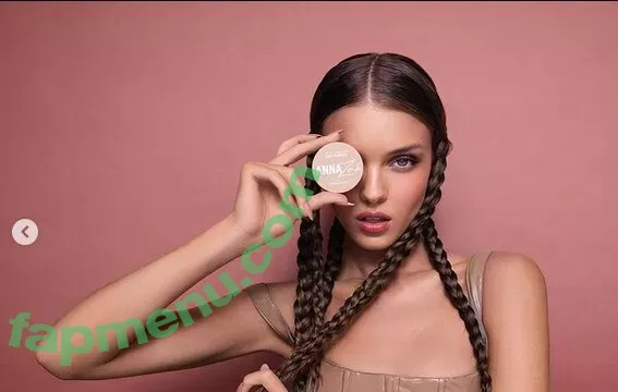 Anna Zak nude photo #0447 (annazak12)