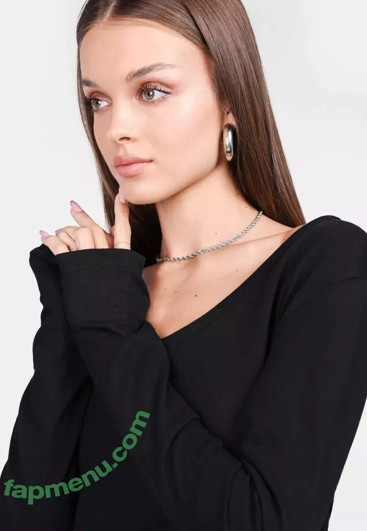 Anna Zak nude photo #0766 (annazak12)