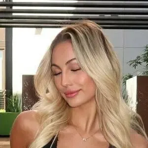  nude photo #0002