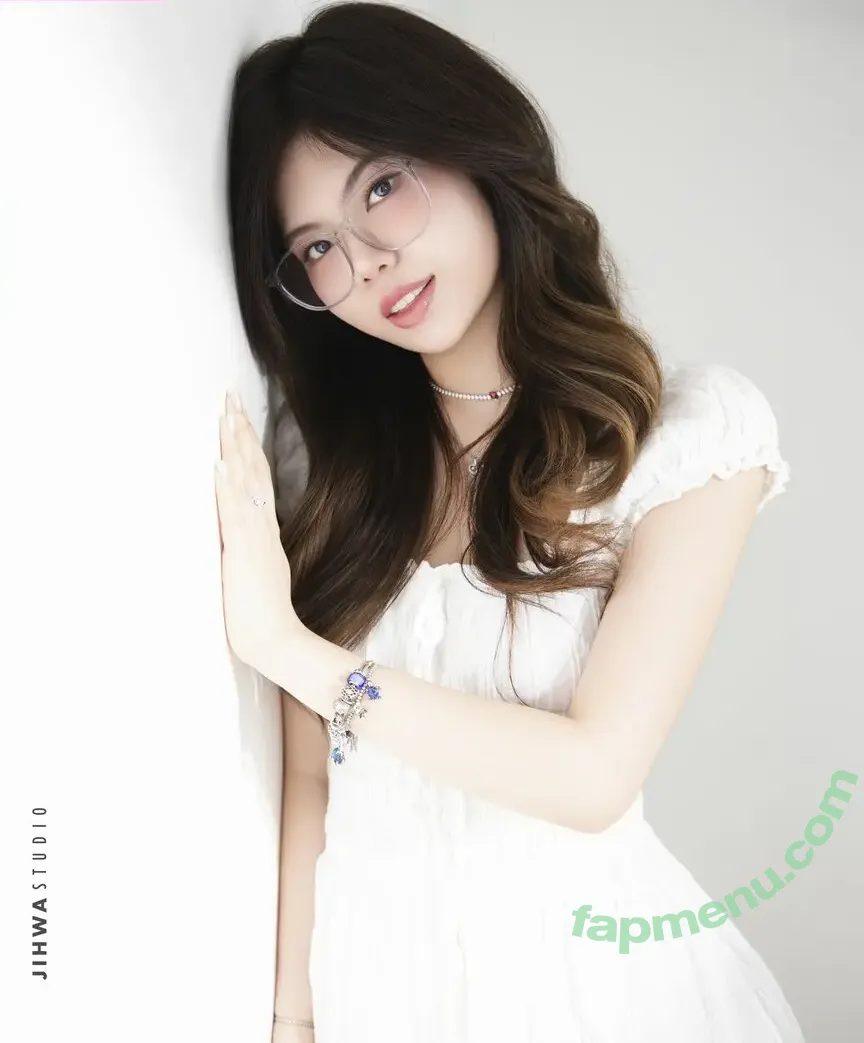 annababy nude photo #0280 (annaababyy)