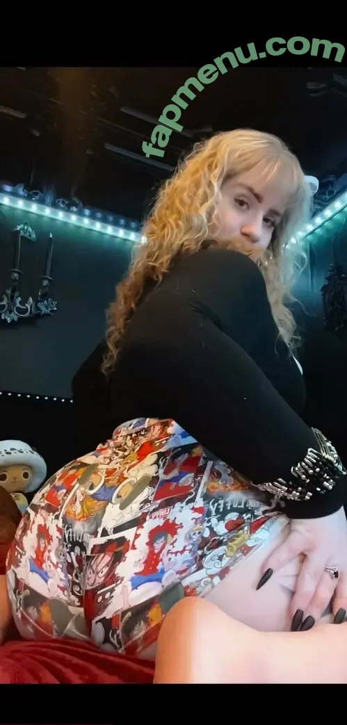 annabananamarcoxo nude photo #0009 (annabananamarcoxo)