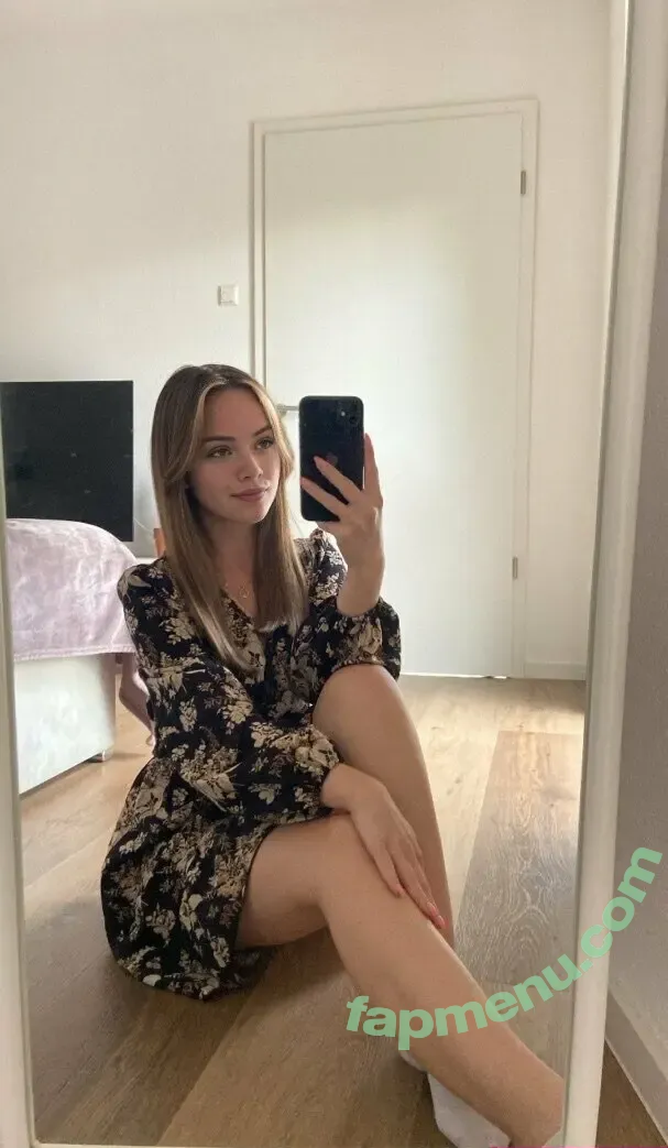 annabaum nude photo #0008 (annabaum_thejeweller)