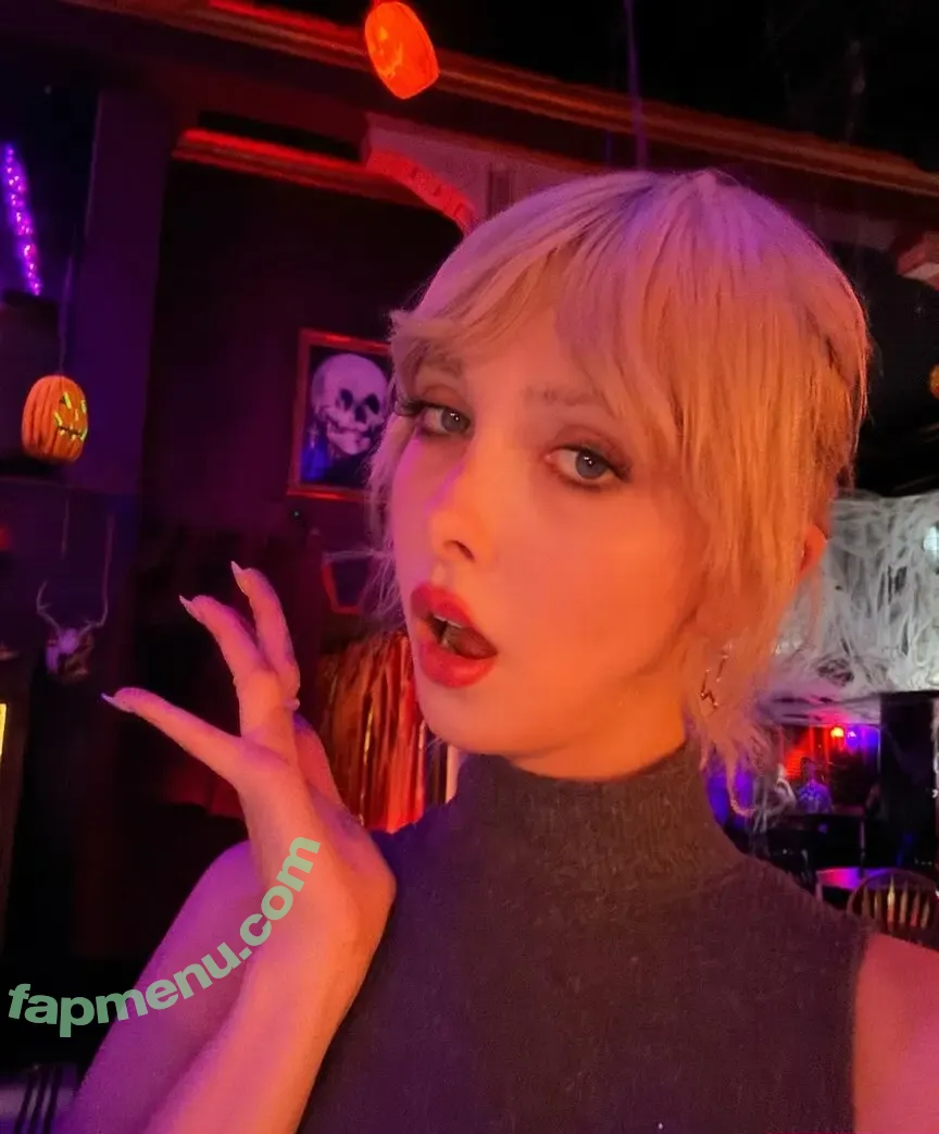 annabbdoll nude photo #0023 (daddyyaches)