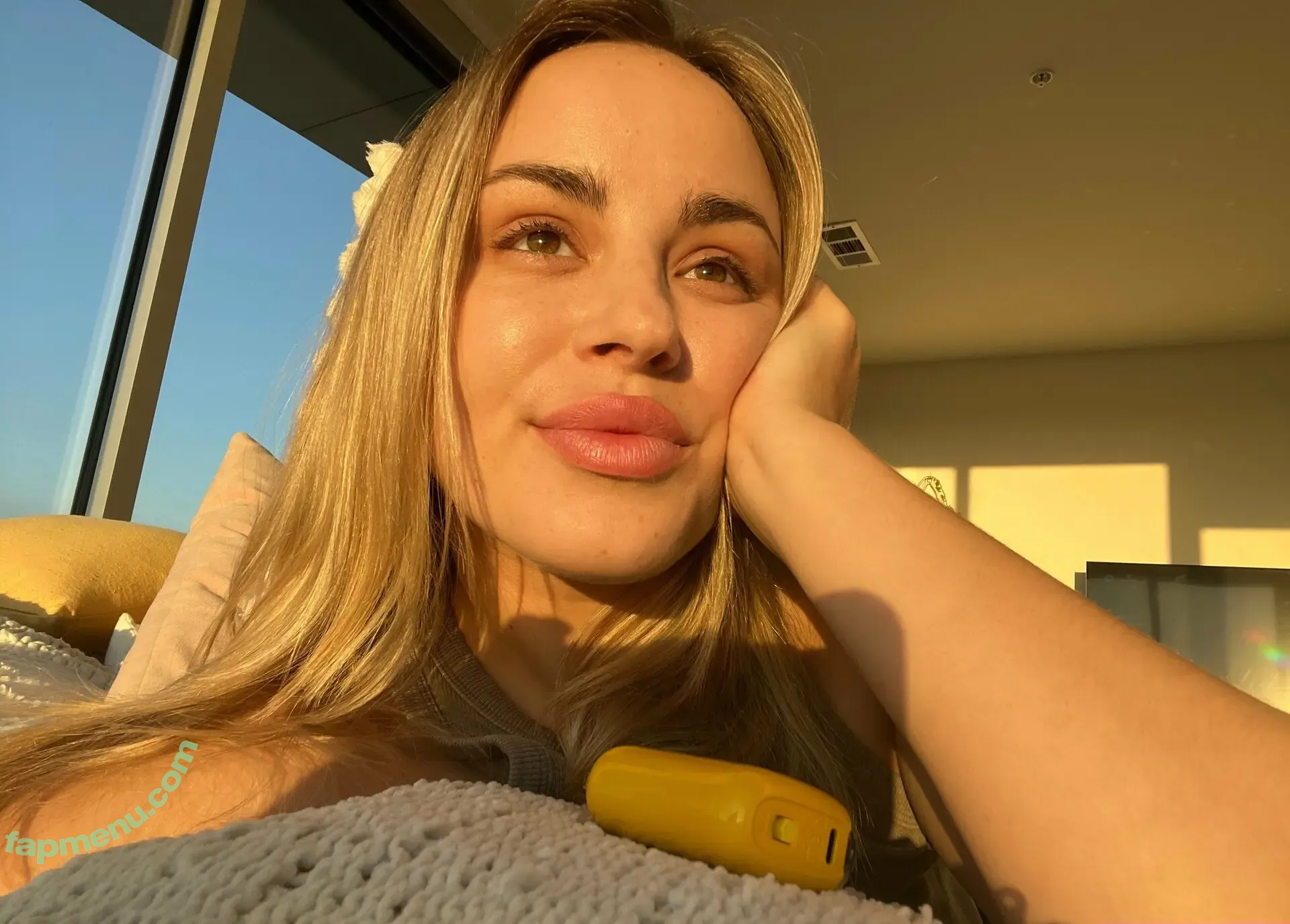 annaclairecloudsfree nude photo #0071 (annaclairecloudstv)