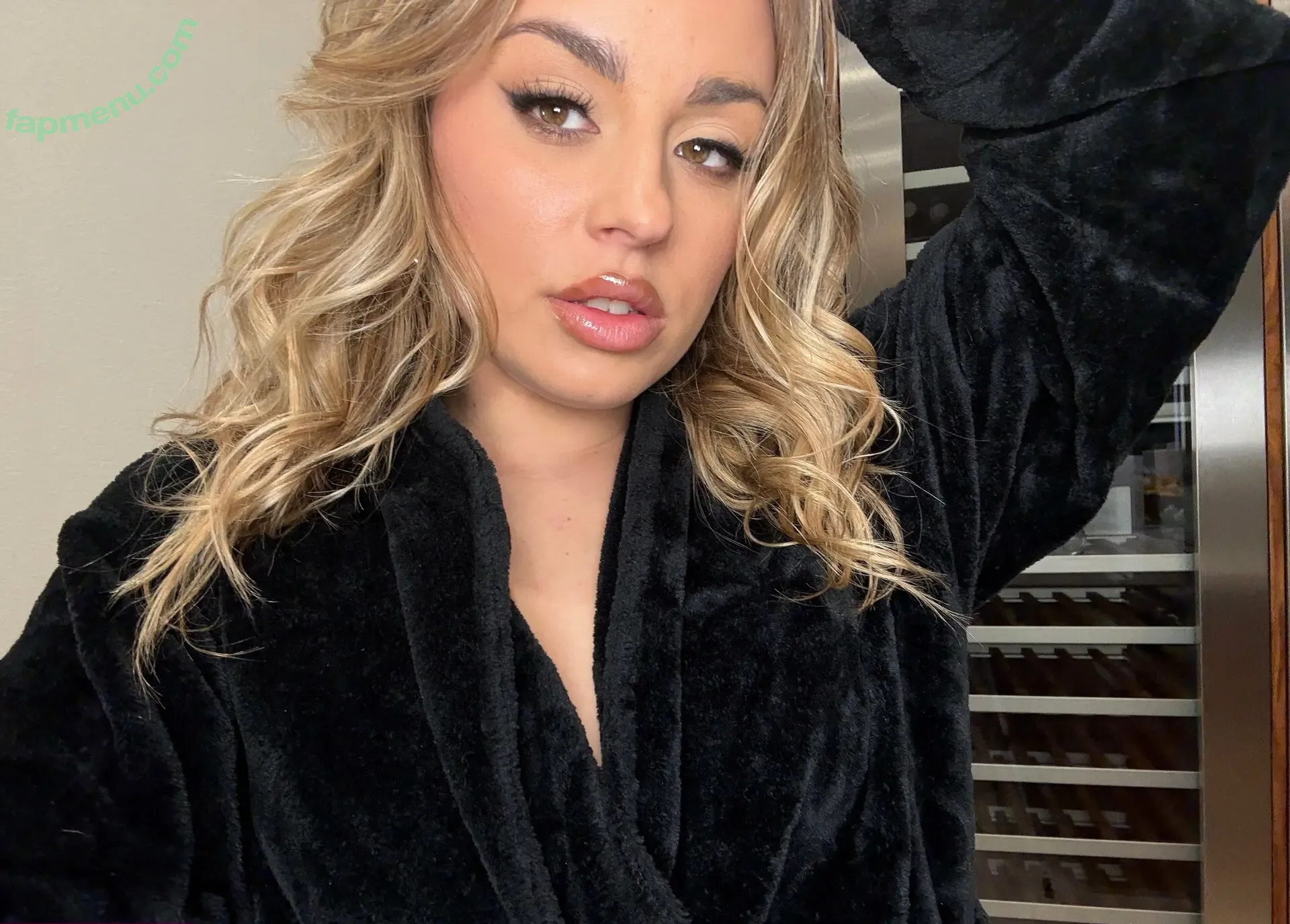annaclairecloudsfree nude photo #0072 (annaclairecloudstv)