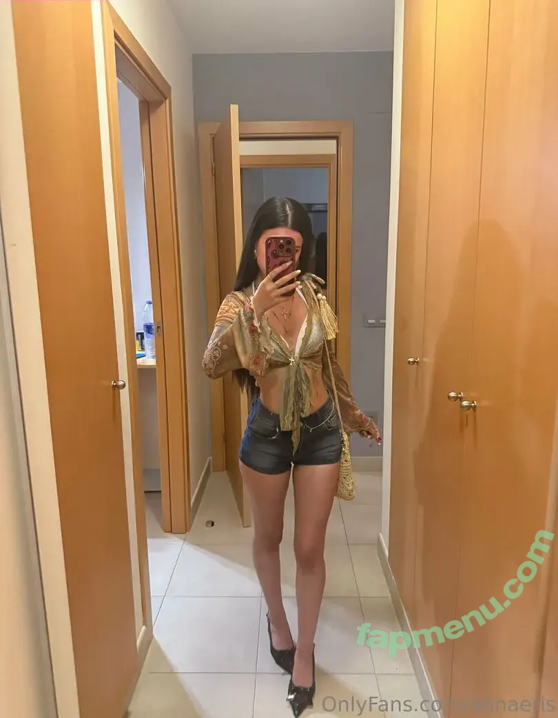 annaeris nude photo #0106 (annaaeriss)
