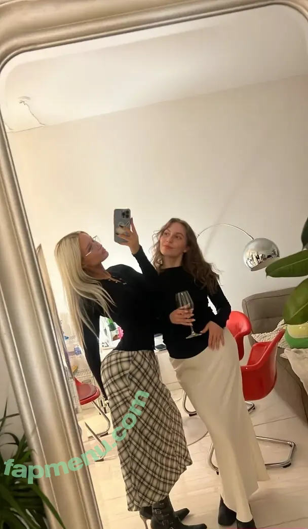 Annagretaaaa nude photo #0113 (Annagretaaaa)