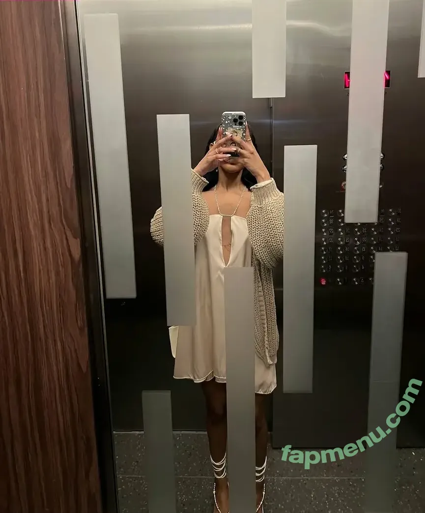 Annakacia nude photo #0008 (annakaciaa)