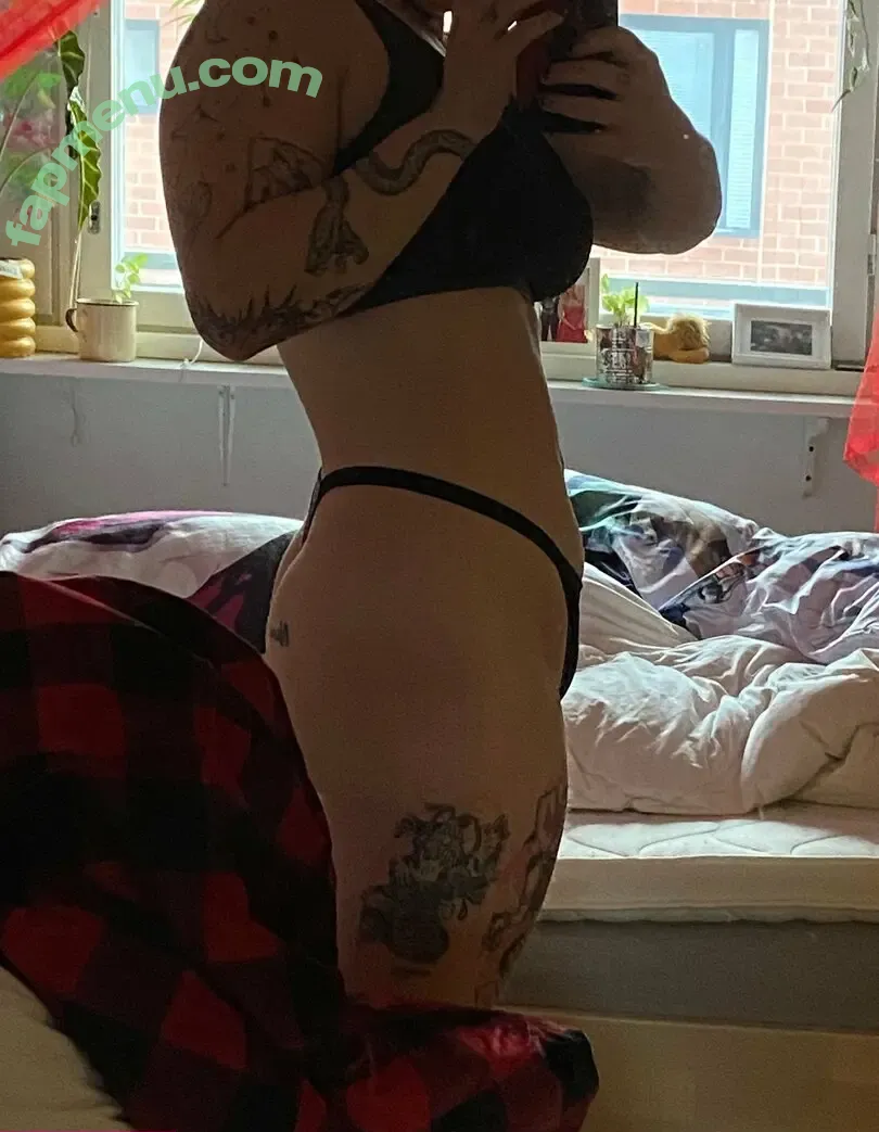 annaldestroyer nude photo #0009 (hisokas_leftear)