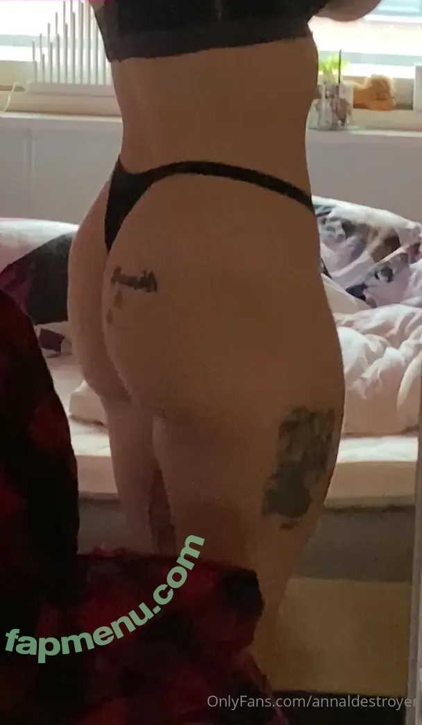annaldestroyer nude photo #0010 (hisokas_leftear)