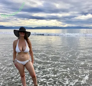  nude photo #0004