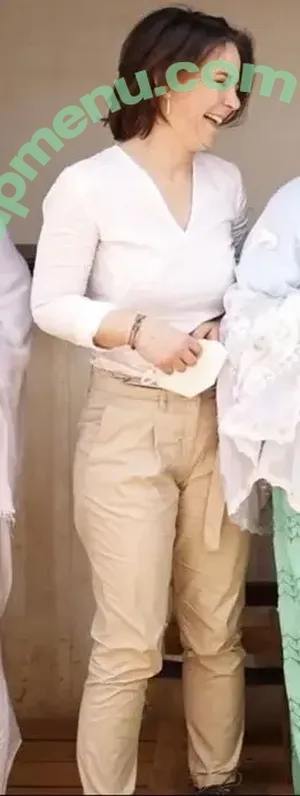 Annalena Baerbock / abaerbock nude photo #0229