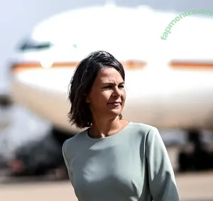 Annalena Baerbock / abaerbock nude photo #0233