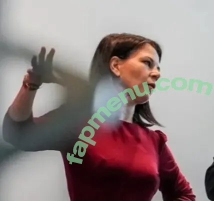 Annalena Baerbock nude photo #0358 (abaerbock)