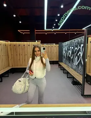 annalittlevip / litteraly_just_trash nude photo #0325