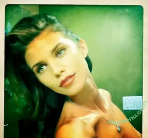 AnnaLynne McCord / theannalynnemccord nude photo #0362