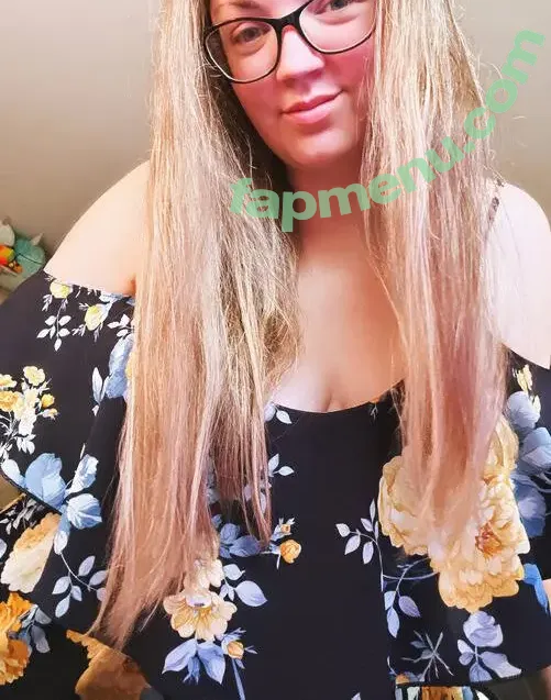annamt1992 nude photo #0016 (annamt1992)