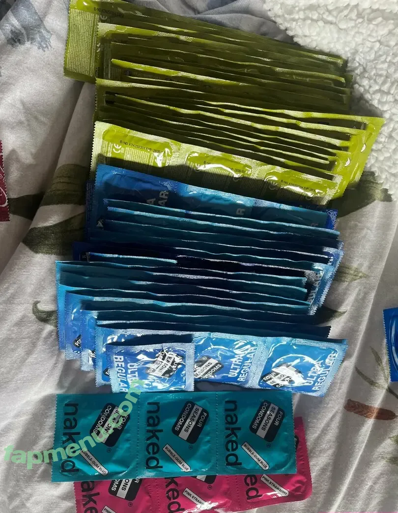 annasauraextra nude photo #0011 (annasauraextra)