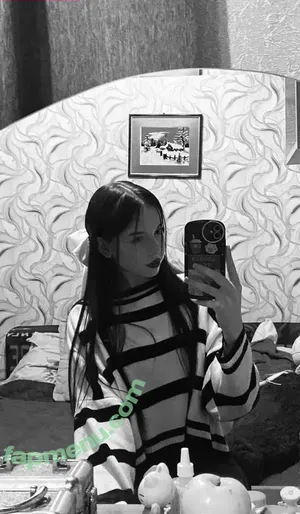 annasido / ann.asido nude photo #0087