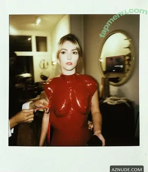  nude photo #0009
